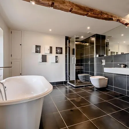 5 Bed In Cockermouth Oc-91503 *